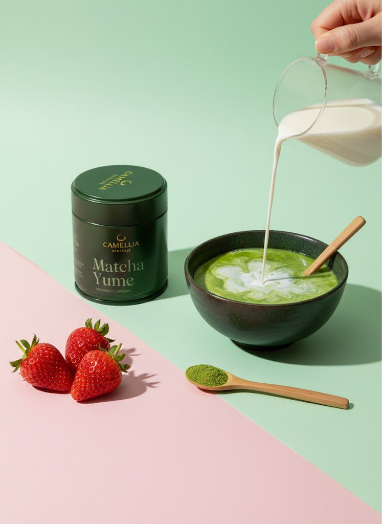Camelia Sinensis matcha preparation