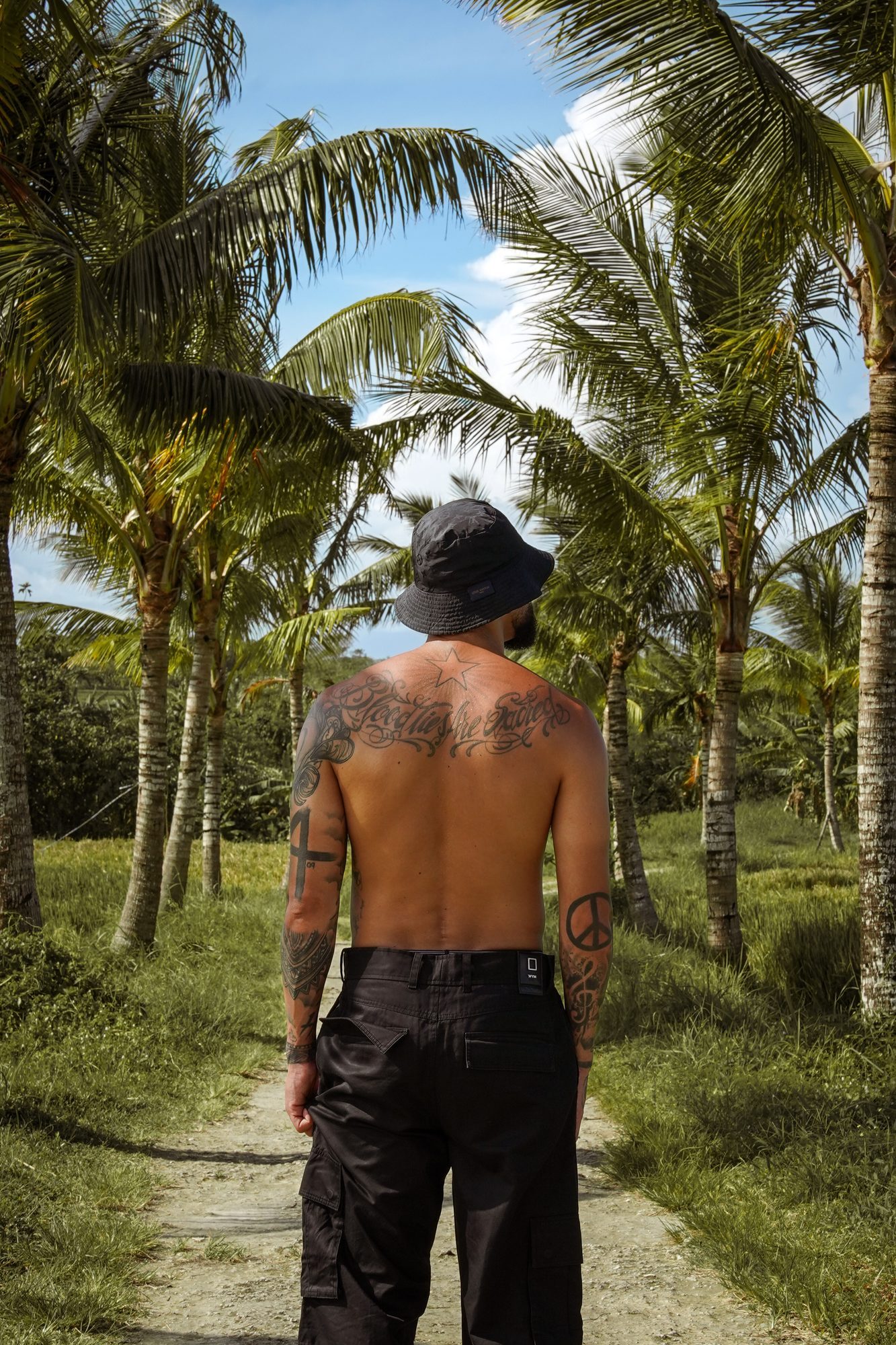 Layvin Kurzawa lifestyle photography Bali